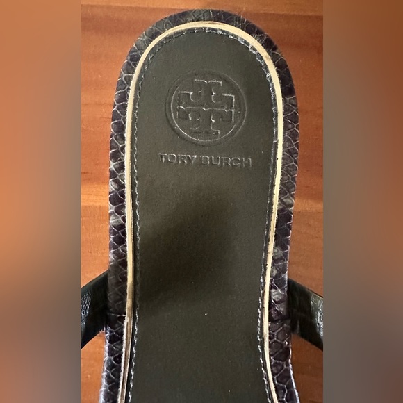 SOLD Tory Burch Miller Sandals Olive Green/Black Snakeskin Size 7.5 - Picture 4 of 9